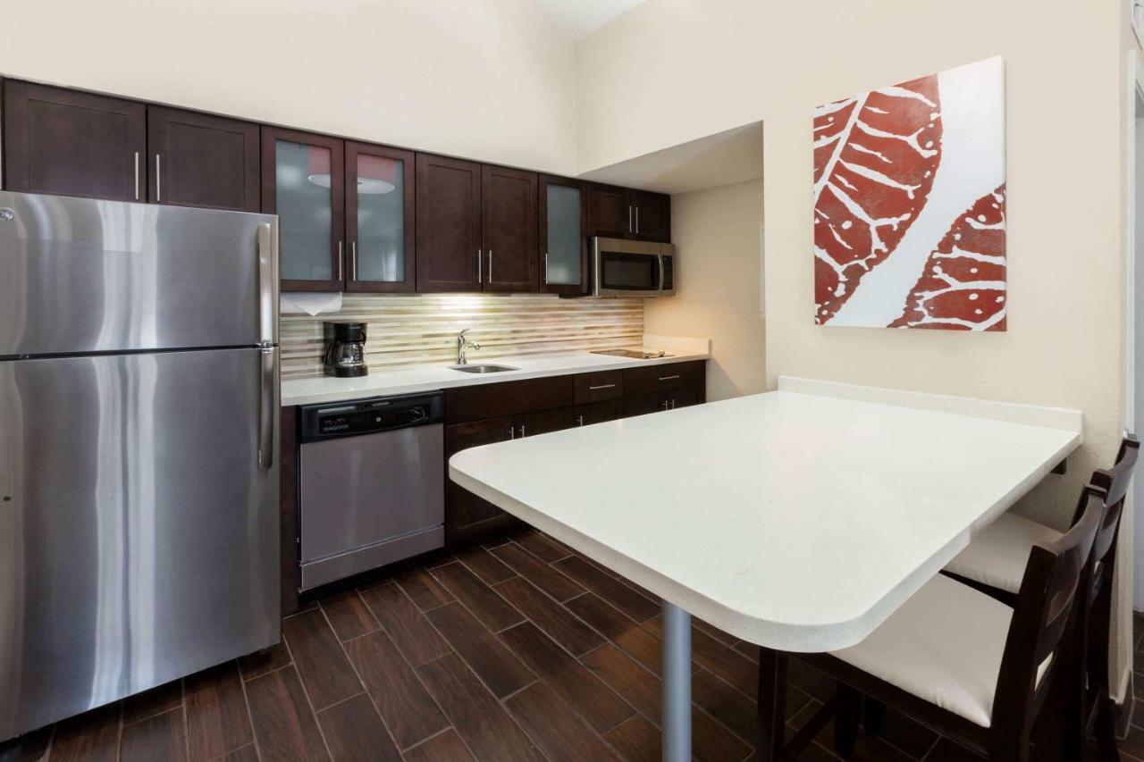 Hawthorn Suites By Wyndham Detroit Southfield Eksteriør billede